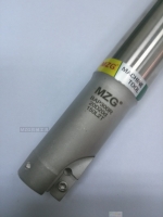 BAP300RC10/12/4/5/6-10/1/2/3/5/6-100/2500直角台肩铣刀杆